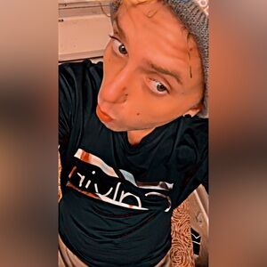 Meet your Posher, Tyler